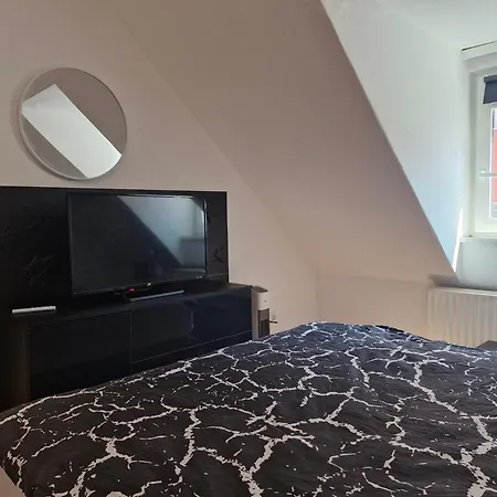 Apartment Citynest R12 *